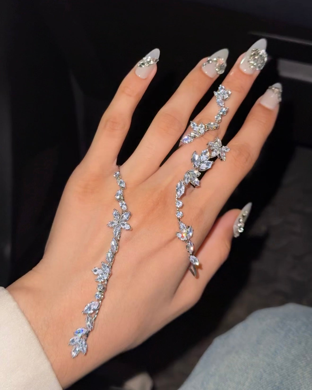 Moondust Sparkle Hand Jewellery